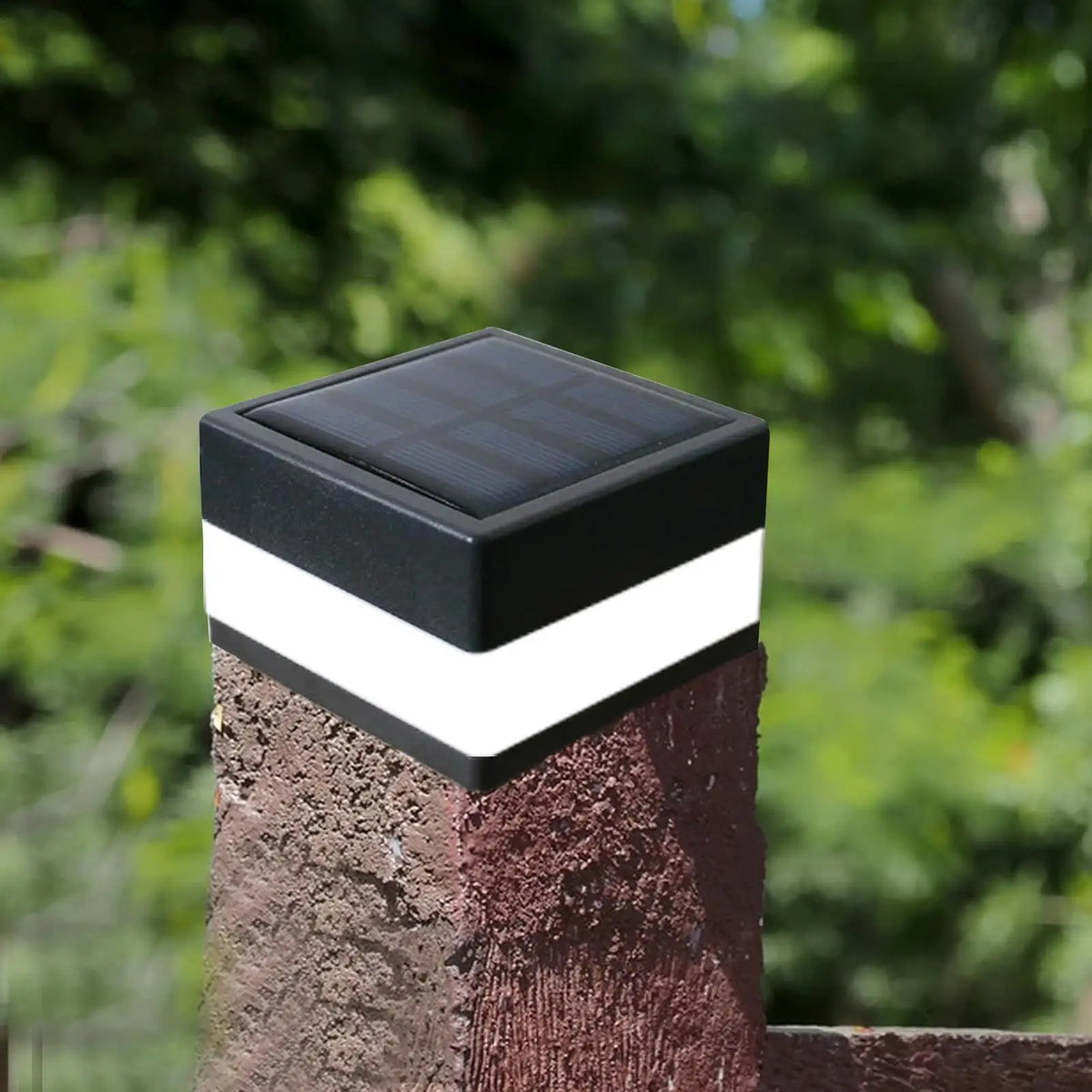 Solar Post Fence Lights Outdoor – 2-Color Waterproof Garden Lamp