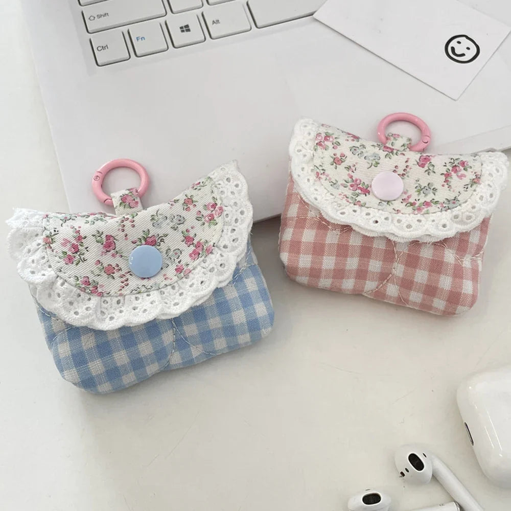 Lace Earbuds Case Cover – Cute Protective Pouch & Clip
