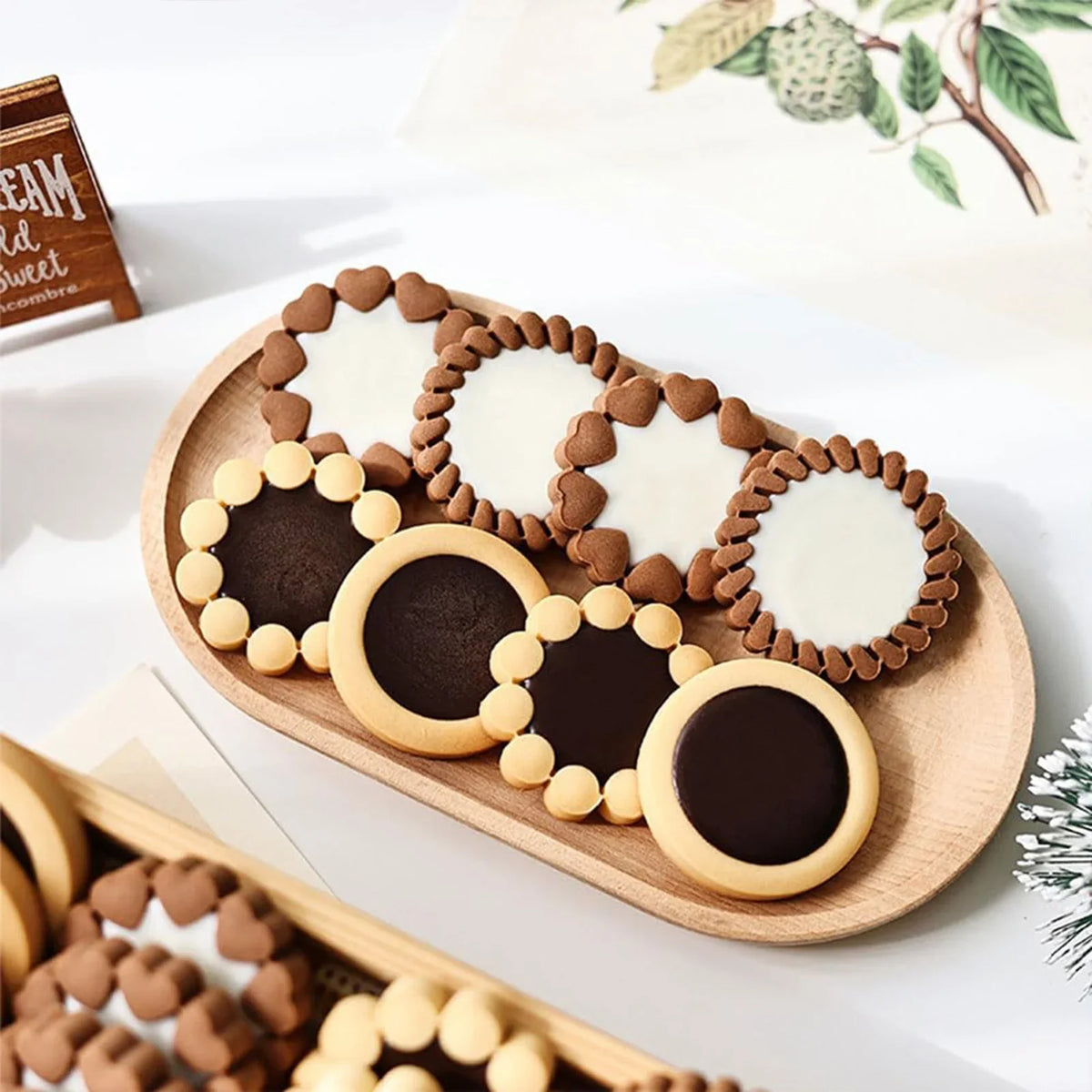 Christmas Fondant Cookie Stamp & Biscuit Mold Set – 4 PCS