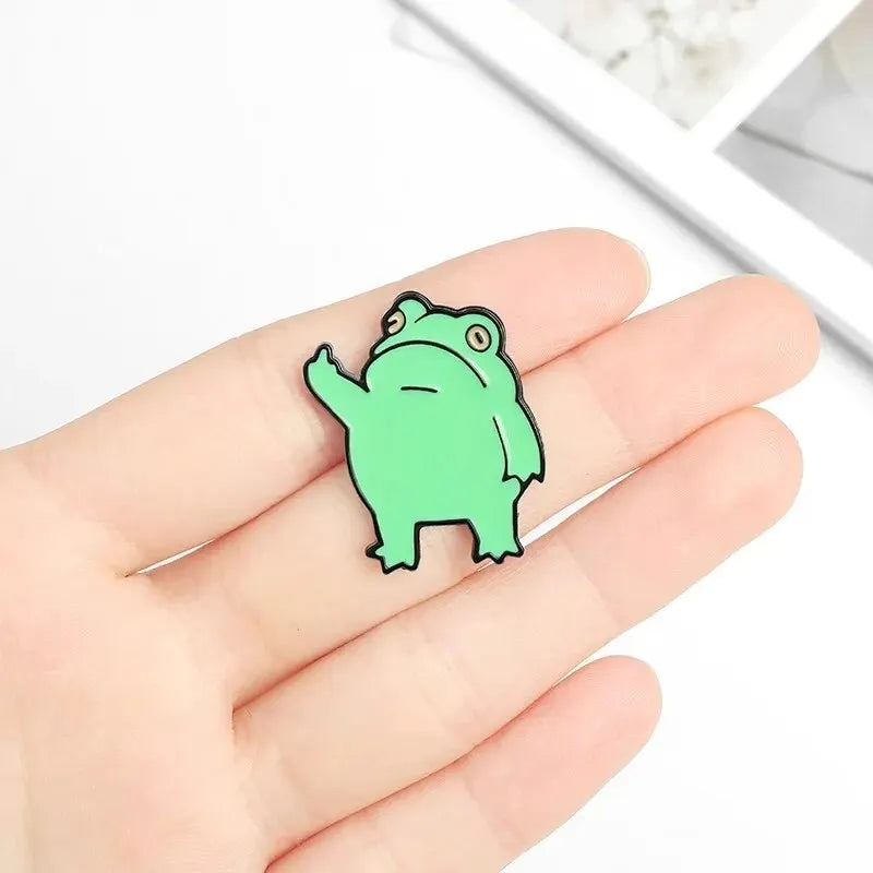Funny Frog Zinc Alloy Brooch – Cartoon Animal Badge Pin