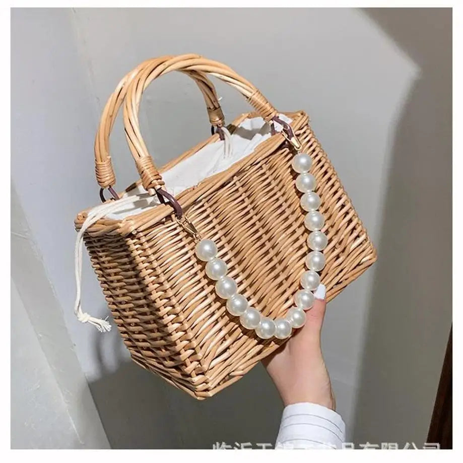 Women's Handmade Straw Woven Crossbody Bag – Floral Basket Purse