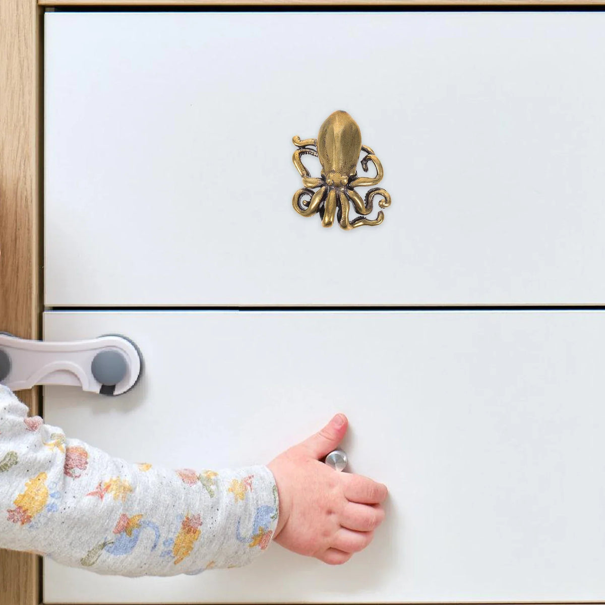 Octopus Shape Cabinet Knob Door Handle Furniture Pulls Decorative
