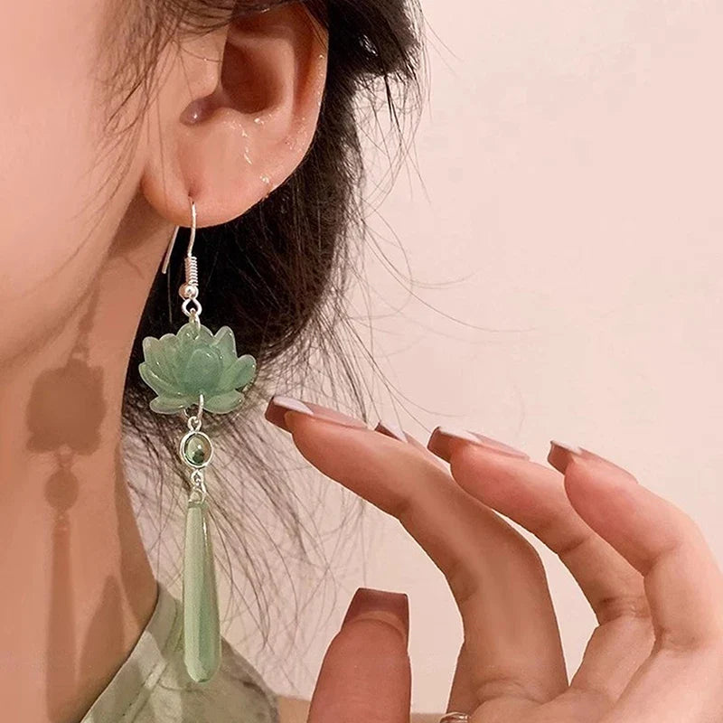 Chinese Lotus Cat's Eye Tassel Drop Earrings | 1 Pair