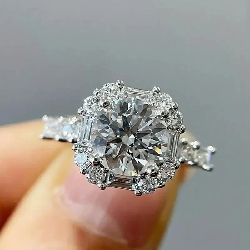 Huitan Women's CZ Statement Ring – Cubic Zirconia Prong Set