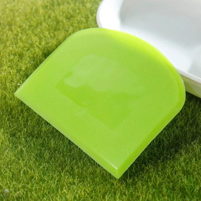 Plastic Dough Weight Cutter Cookie Fondant Bread Pizza Tools Spatula