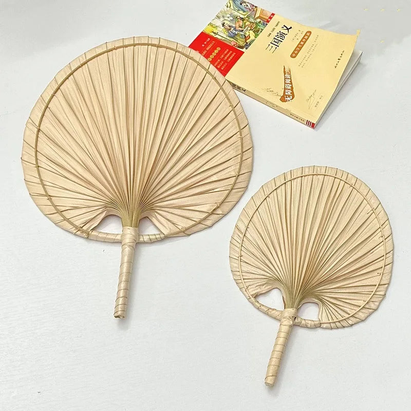 Chinese Pure Hand Woven Craft Fan Summer Mosquito Repellent Natural