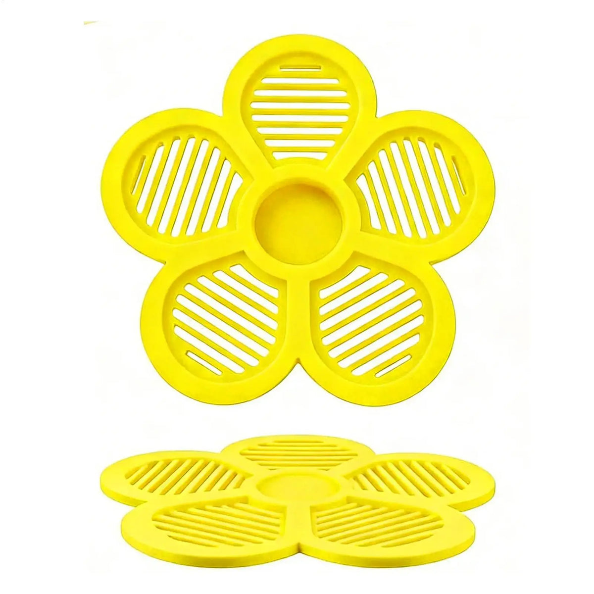 Floating Bee Watering Station – Honeycomb Pollinator Feeder