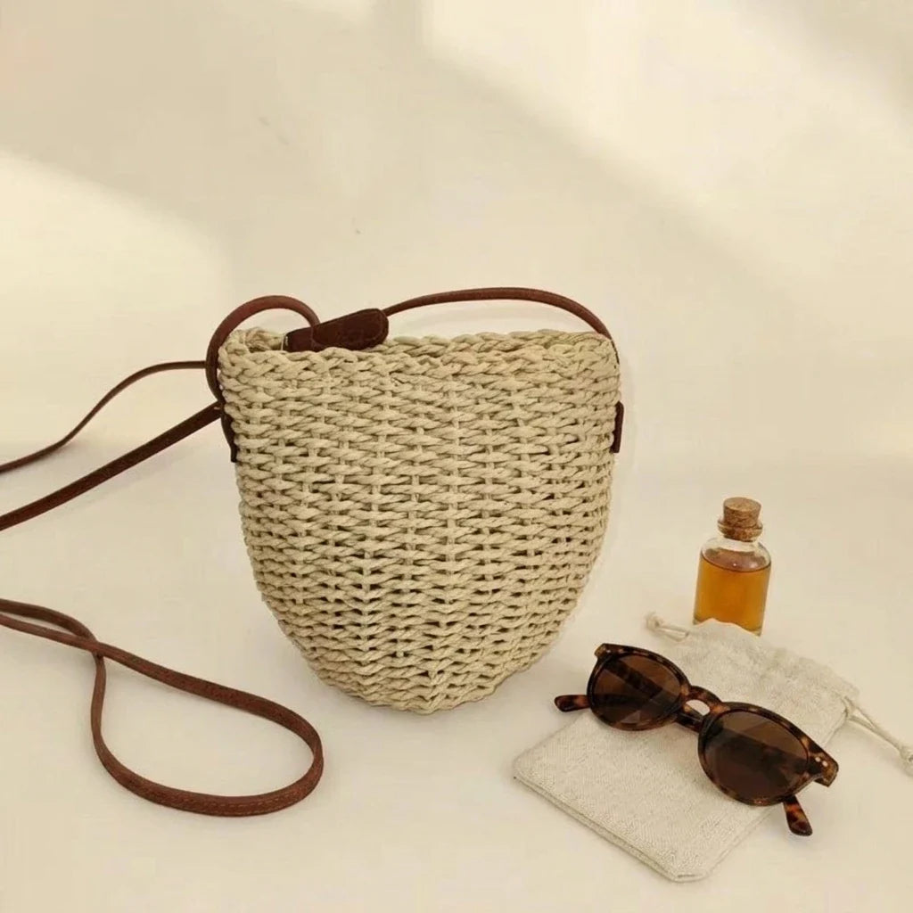 Handwoven Straw Bucket Bag – Vintage Wicker Crossbody for Women