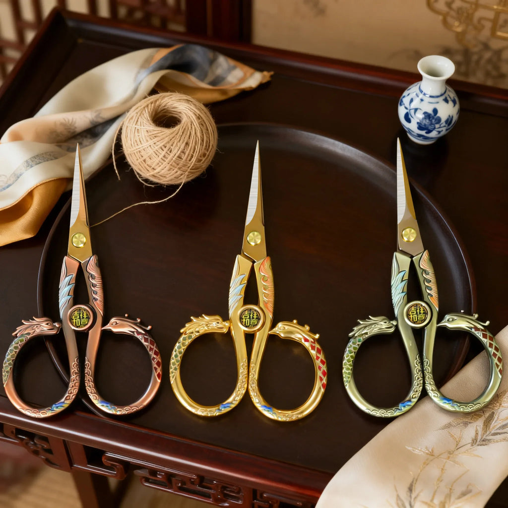 Mini Embroidery Scissors – Precision Sewing & Paper-Cut Shears
