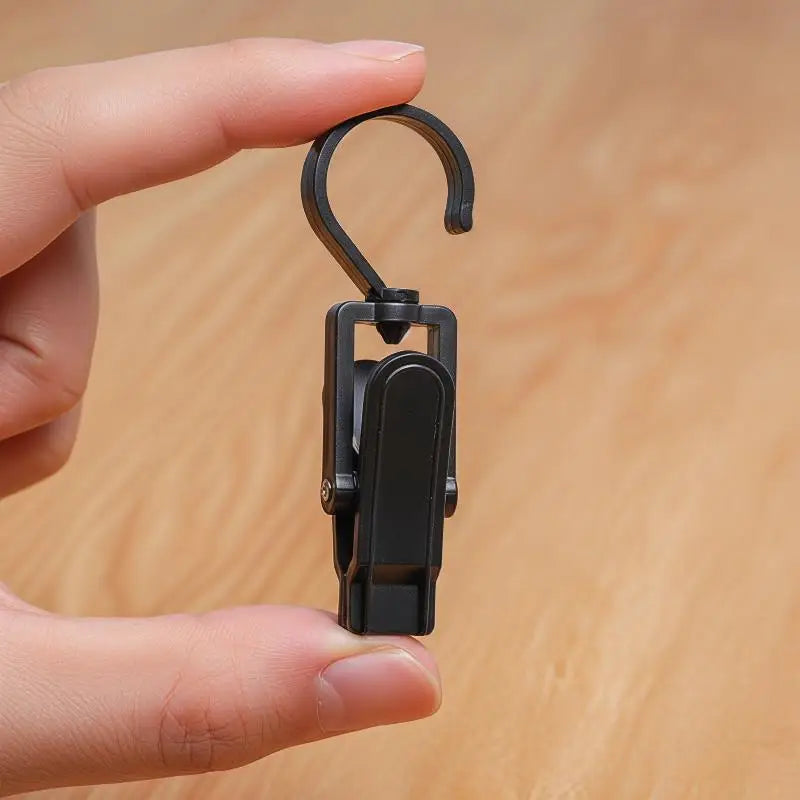 Durable Plastic Hanging Clips 360 Degree Swivel Hooks Non Slip Closet