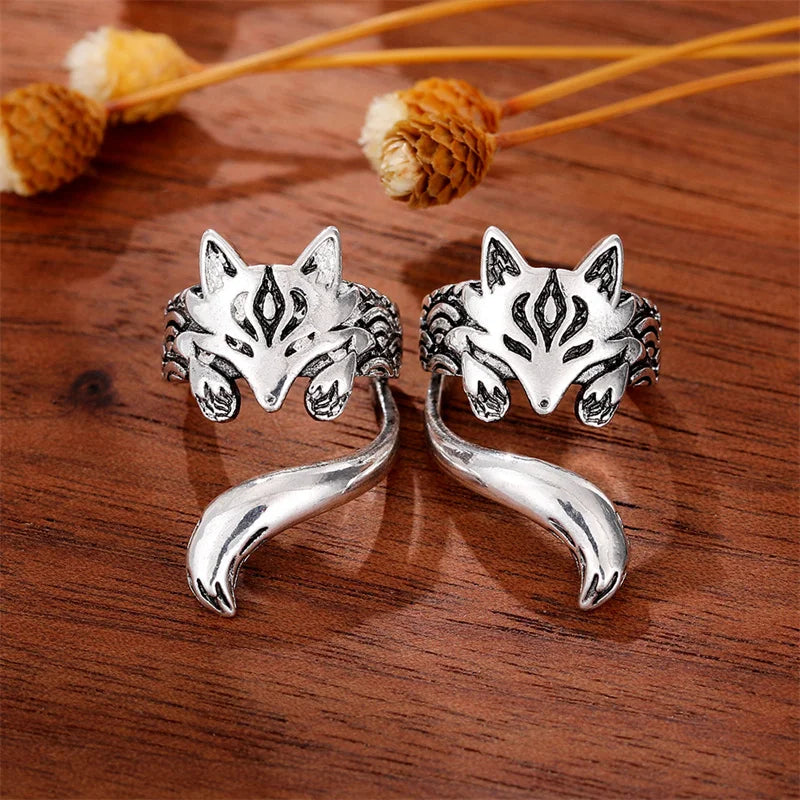 Huitan Vintage Fox Ear Cuff Clip Earrings – Antique Silver Women