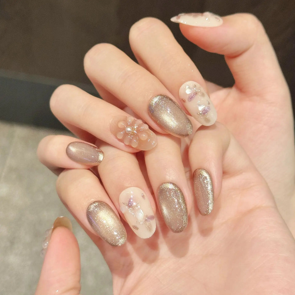 10pcs Cat Eye Flower Press On Nails – Short Oval False Tips