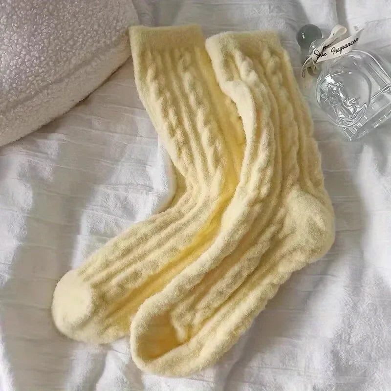 Fluffy Thick Women's Knit Socks | Soft Macaron Mid-Calf 2 Pairs