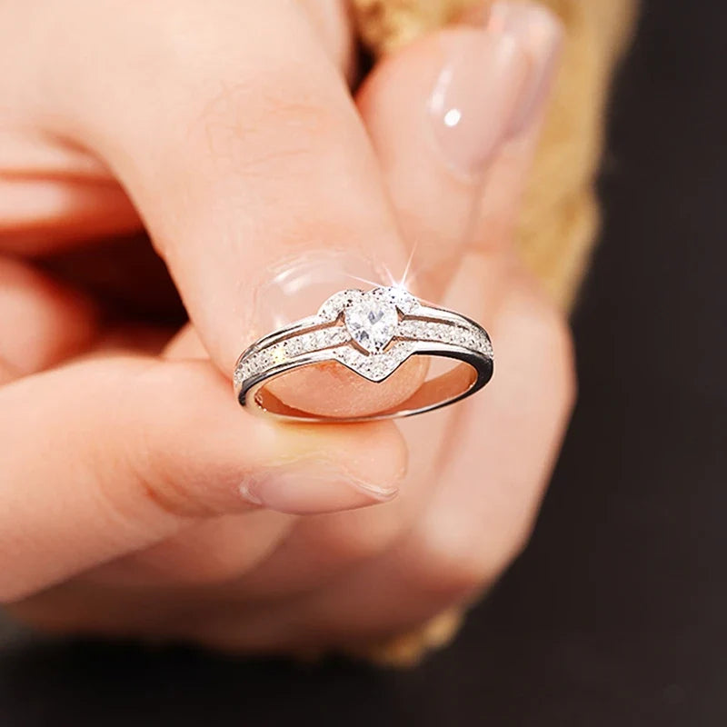 Huitan Heart Cubic Zirconia Wedding Band Ring for Women