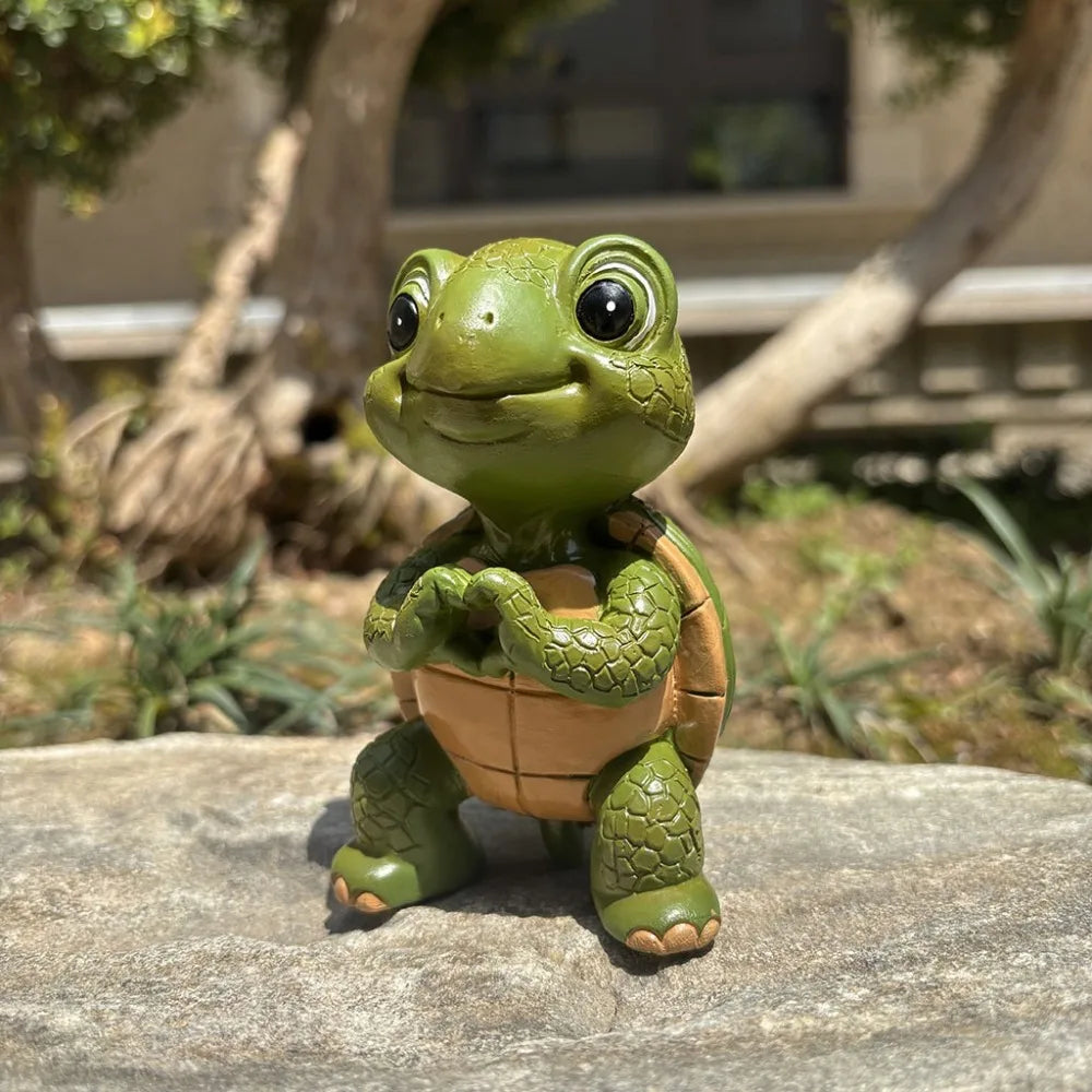 Heart Turtle Resin Statue – Weatherproof Garden & Desk Figurine