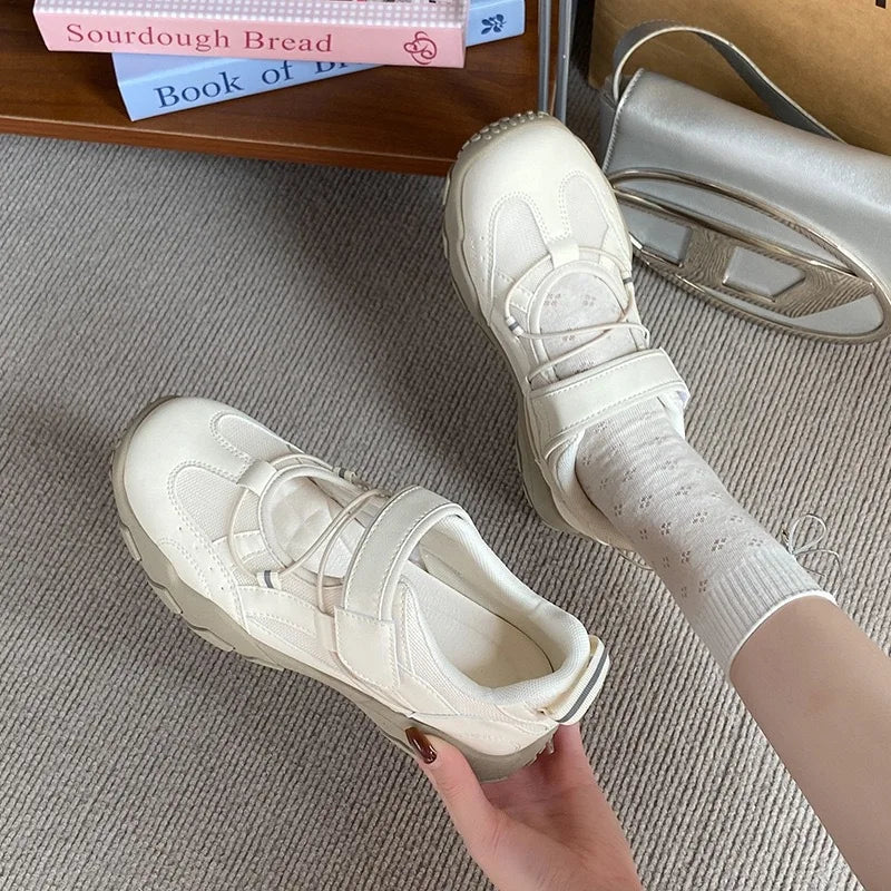 Women's Lace-Up Casual Sneakers – Lightweight Comfort Shoes