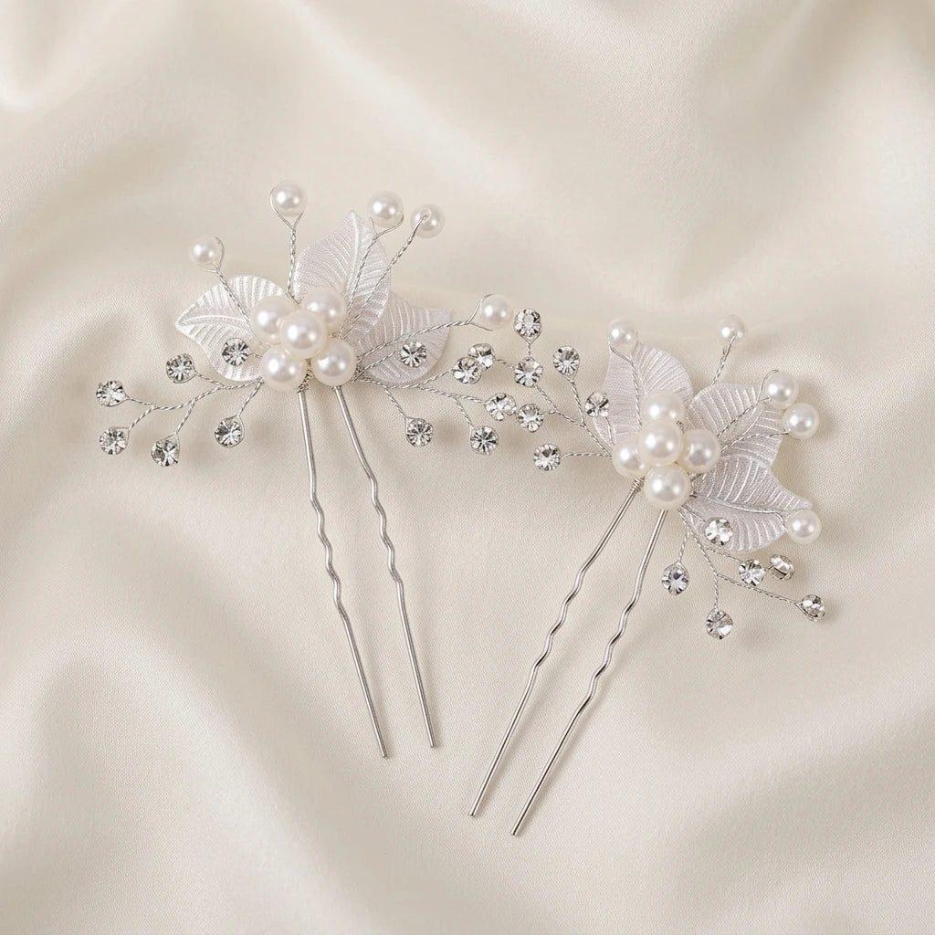 Bridal Pearl Rhinestone Flower Hairpin | White Wedding Hair Clip