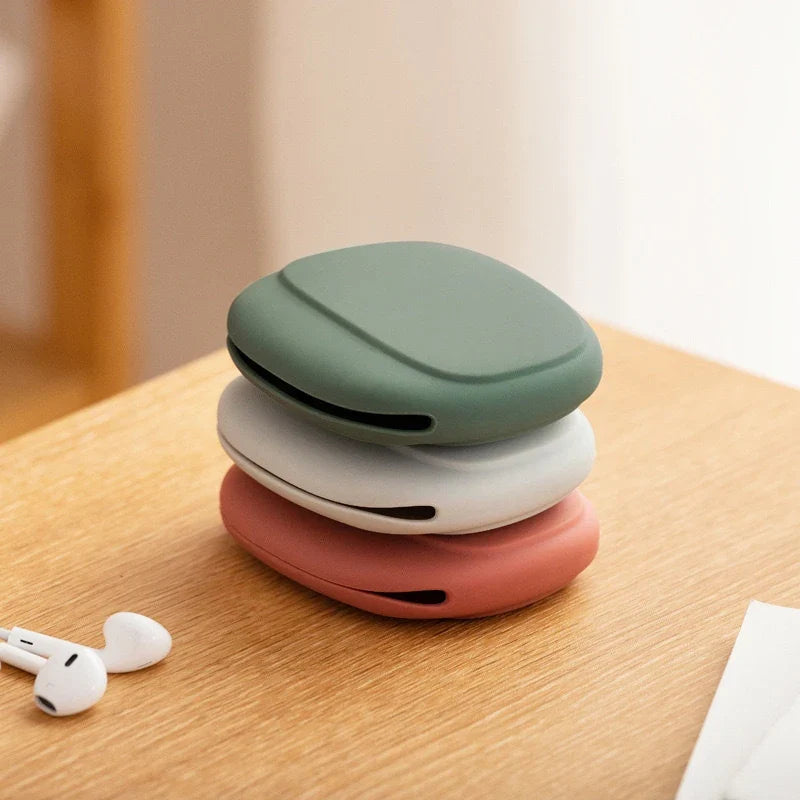 Silicone Earphone & Cable Storage Box – Portable Travel Organizer