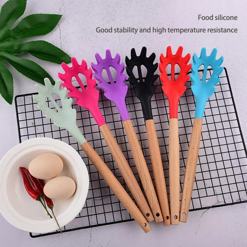 Silicone Pasta Scoop & Noodle Serving Spoon | Kitchen Strainer