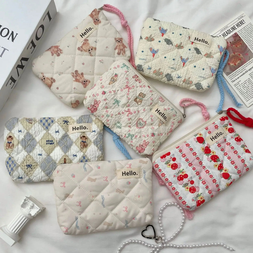 Cute Travel Cosmetic Lipstick Earphone Card Small Portable Storage
