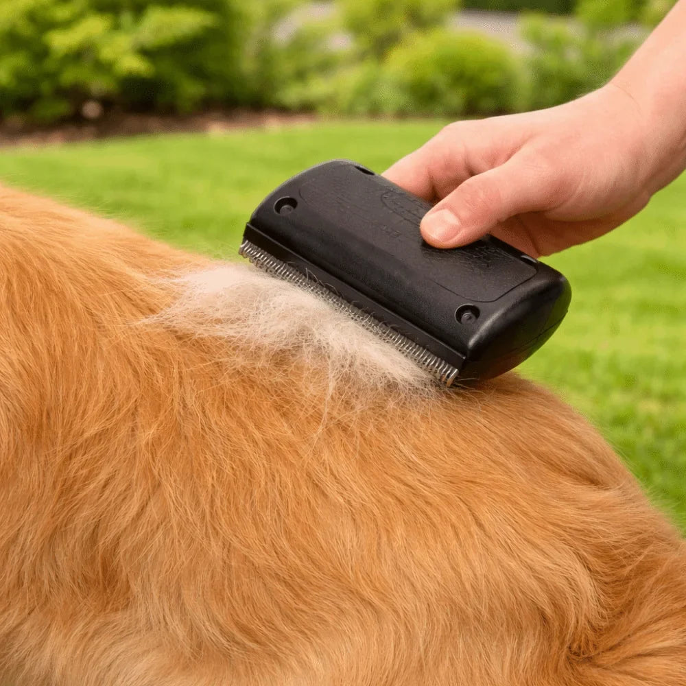 Professional Dog Deshedding Comb – Pet Hair & Knot Cutter