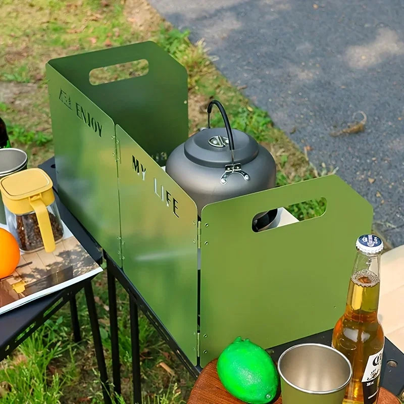4-Sided Camping Windbreak Screen | Foldable with Spice Shelf