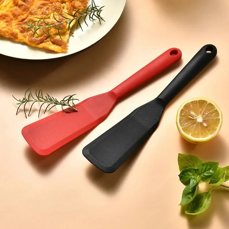Silicone Spatula – Non-Stick Turner for Eggs, Pancakes & Steak