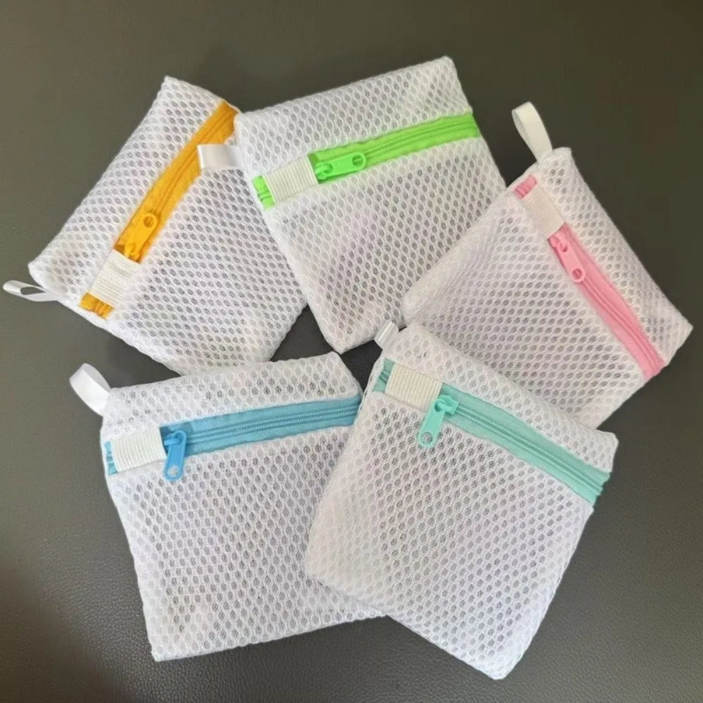 Mesh Laundry Bags with Zipper – Reusable Polyester Pouches 3 Pack