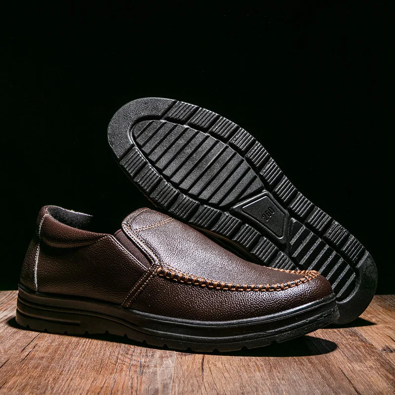 YBQJOO Men's Slip-On Leather Loafers – Flat Casual Business Shoes