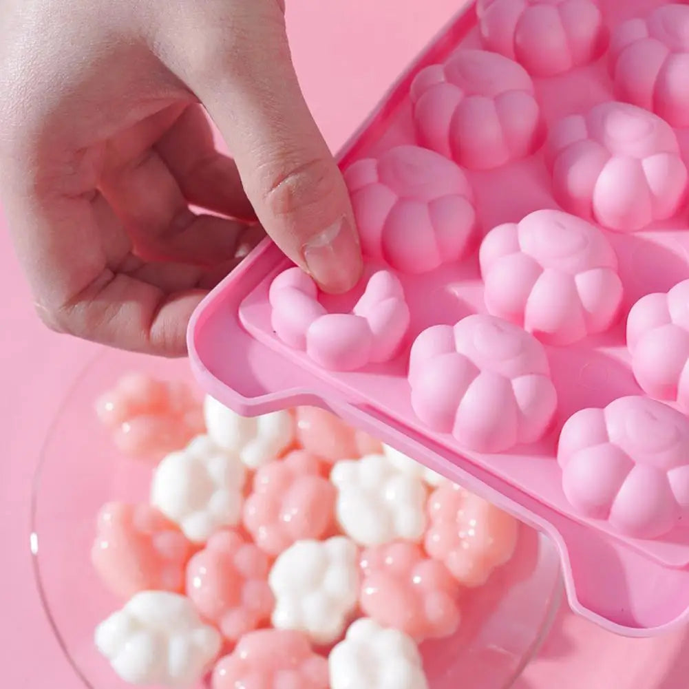 Silicone Ice Cube Tray with Lid – 14-Cube Stackable Mold