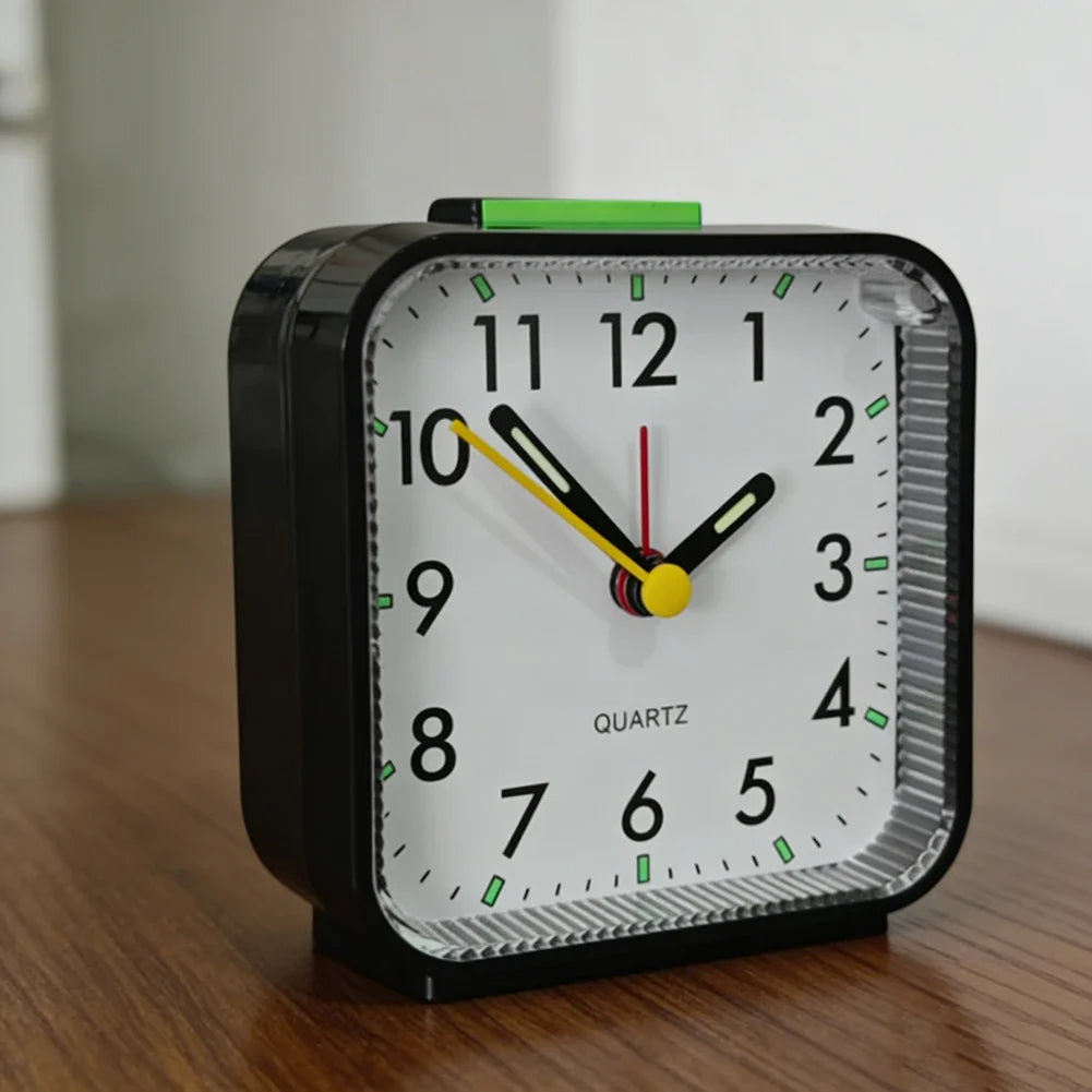 Analog Bedside Alarm Clock – Battery Powered, Silent & Portable
