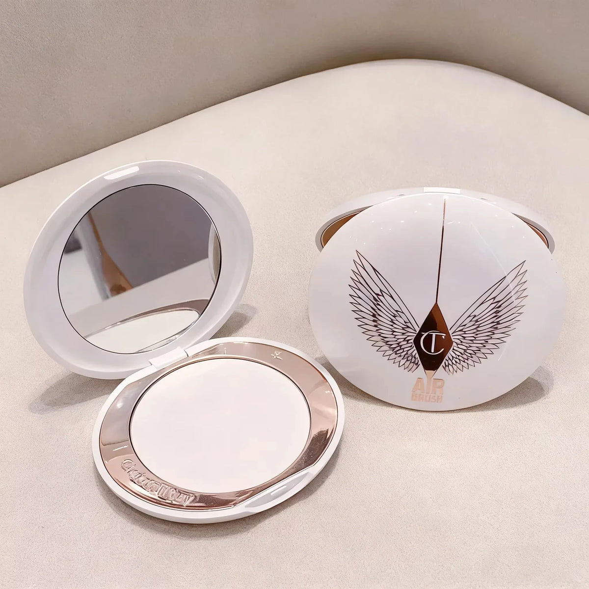Charlotte Tilbury Makeup Set – Contour, Lip, Glow & Spray
