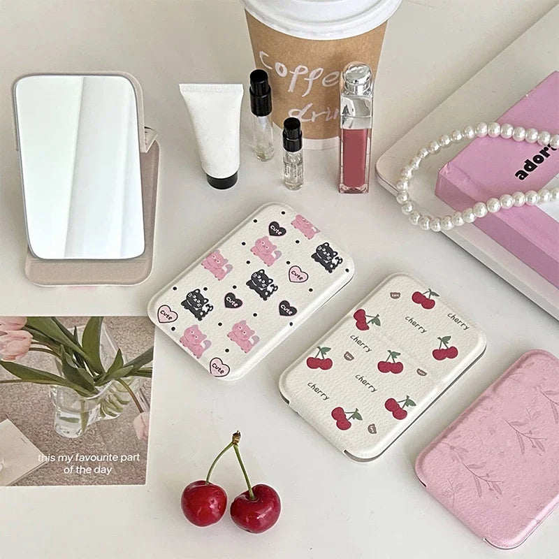 Foldable Pocket Makeup Mirror – Compact Portable Mini Mirror