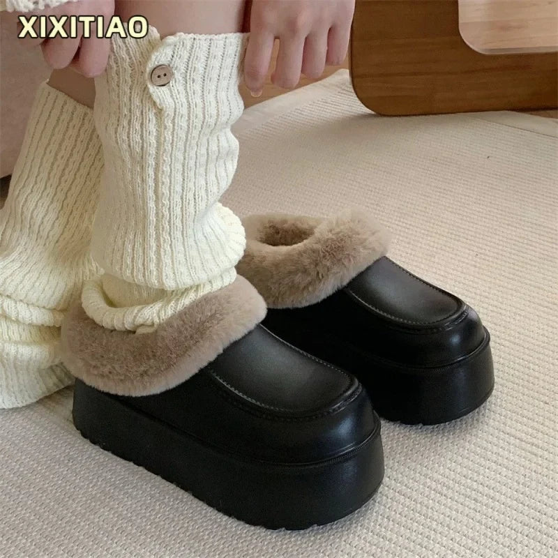 Women's Faux Fur Plush Mule Slippers – Cozy Winter House Shoes