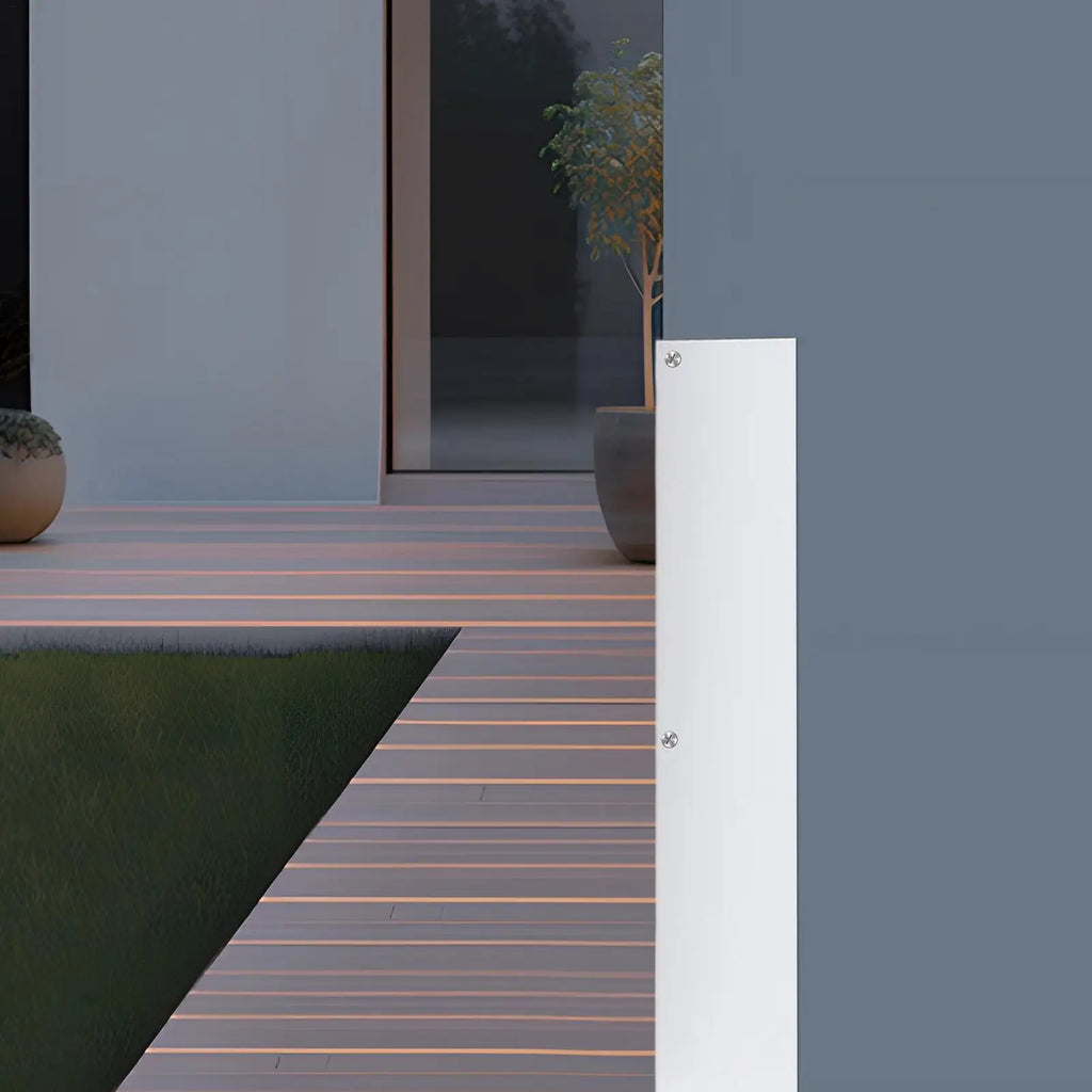 Aluminum Siding Corner Guards 2-Pack | 90° Wall Protector