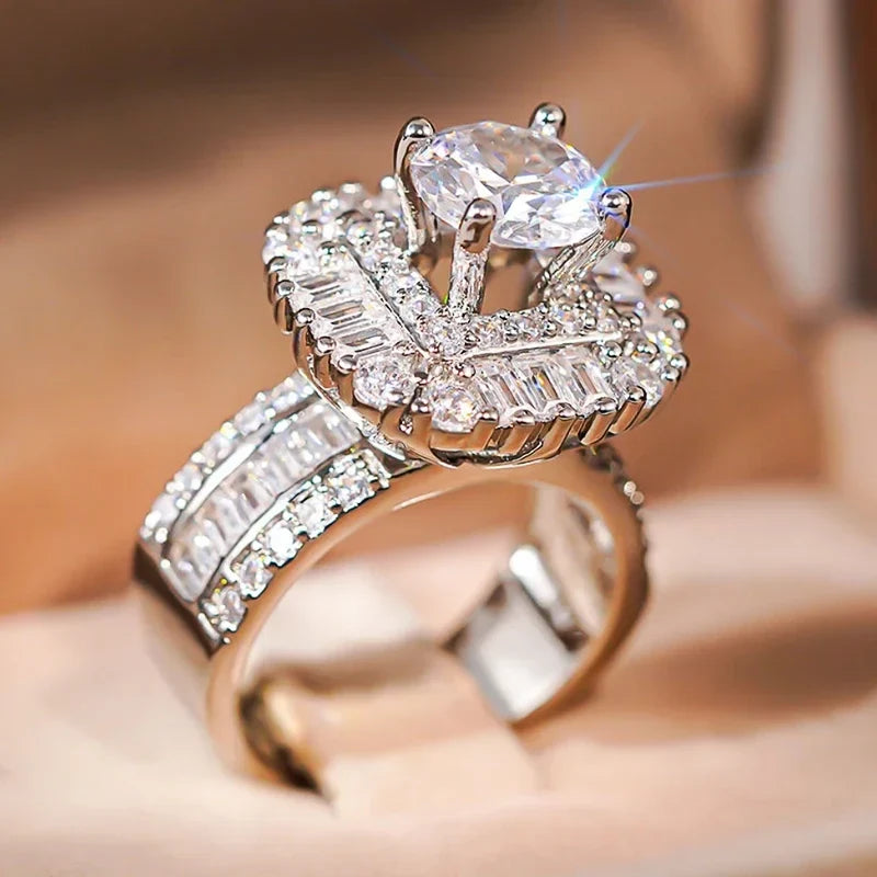 Huitan Cubic Zirconia Cocktail Ring – Women's Party Jewelry