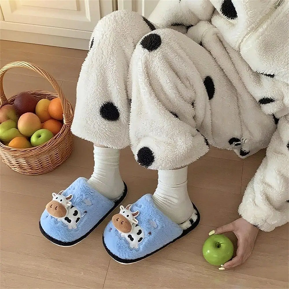 Cow Print Faux Fur Slippers – Cozy Indoor Slides Men & Women
