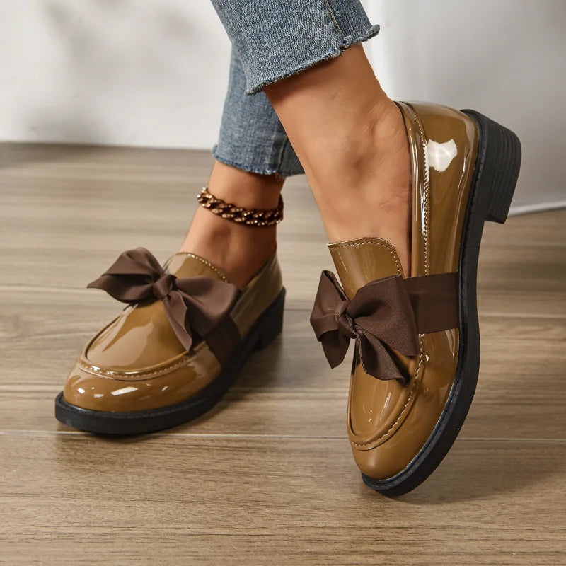 Women's Bow Retro Flat Loafers – Slip-On Casual Shoes