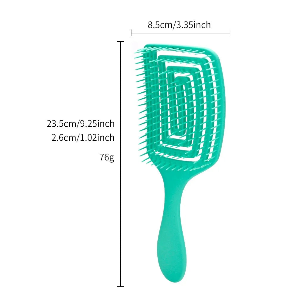 Wide Tooth Curved Comb – Detangling & Scalp Massage Styling