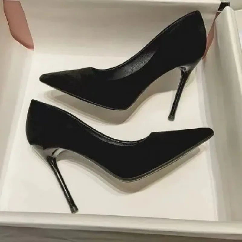 Black Stiletto Pumps – Pointed Toe High Heel Slip-On Shoes