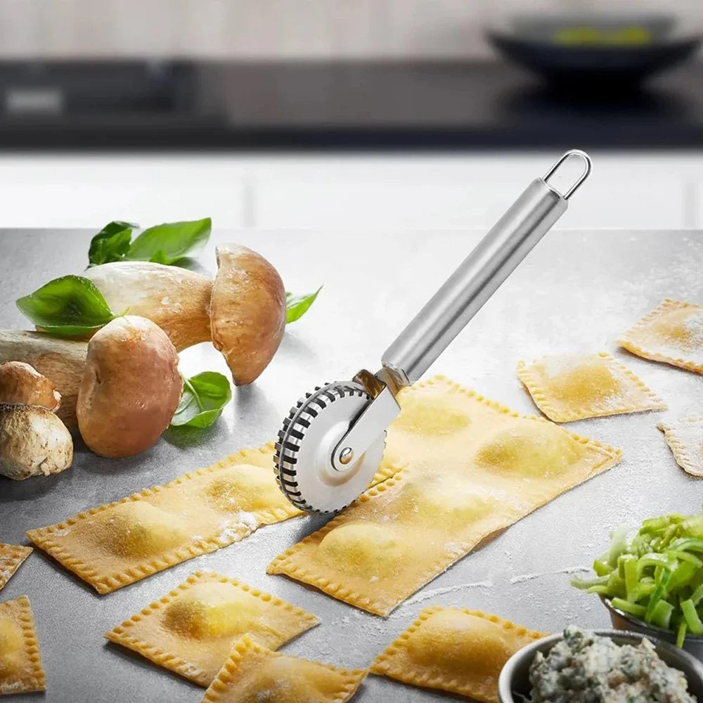 2-Piece Stainless Steel Ravioli Cutter & Pastry Crimper Wheel