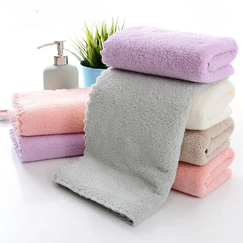 Coral Fleece Bath Towel – Ultra Absorbent & Lint-Free