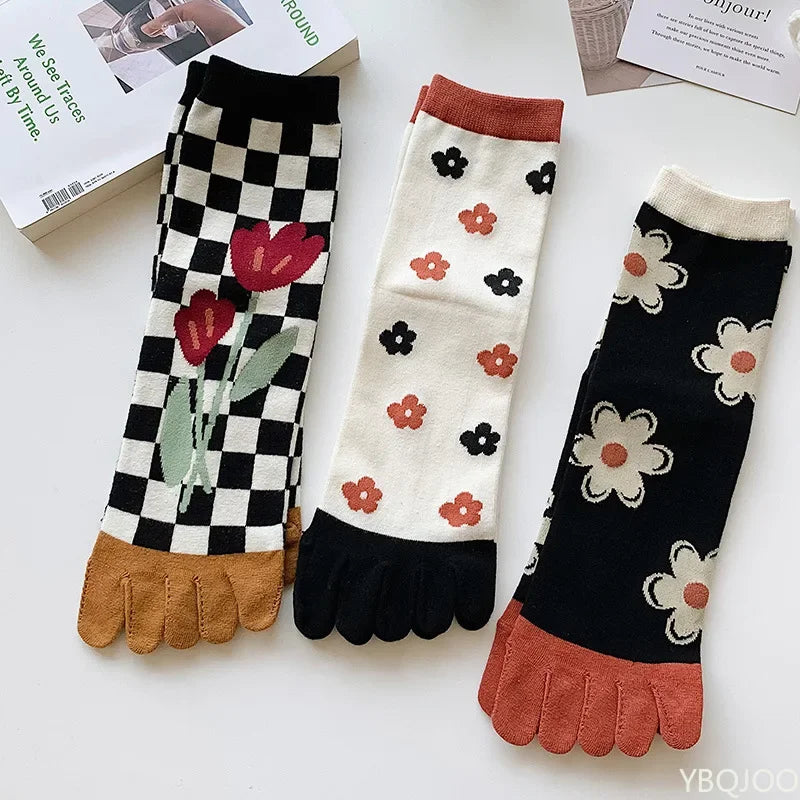 Women's Five Toe Mid Tube Cotton Socks – 3 Pairs, All Season