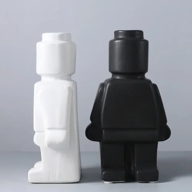 Creative Abstract Art Figurative Robot Dry Flower Vase Resin Crafts