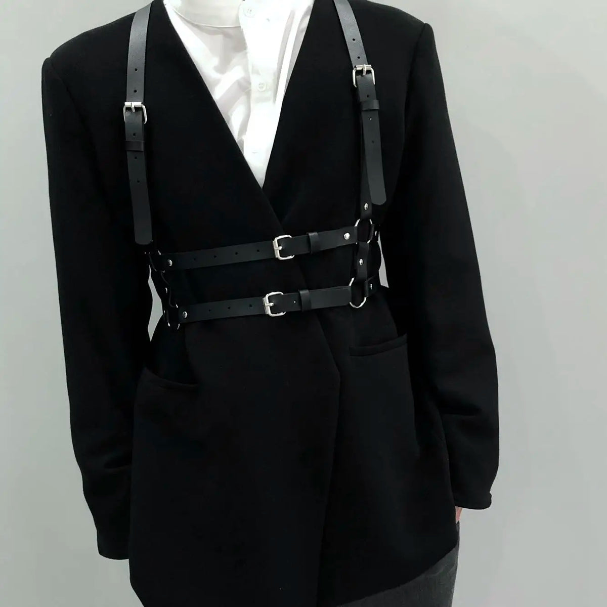 UYEE Rock Men Women PU Leather Belt Y2K Harness Strap Sexy Shoulder