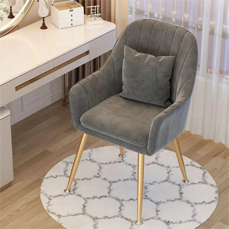 Light Luxury Vanity Chair – Makeup & Nail Art Dressing Stool