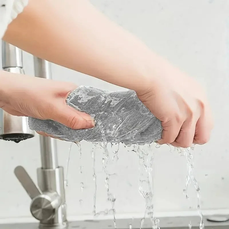 Microfiber Cleaning Rags – Absorbent Lint-Free Cloths Bulk Pack