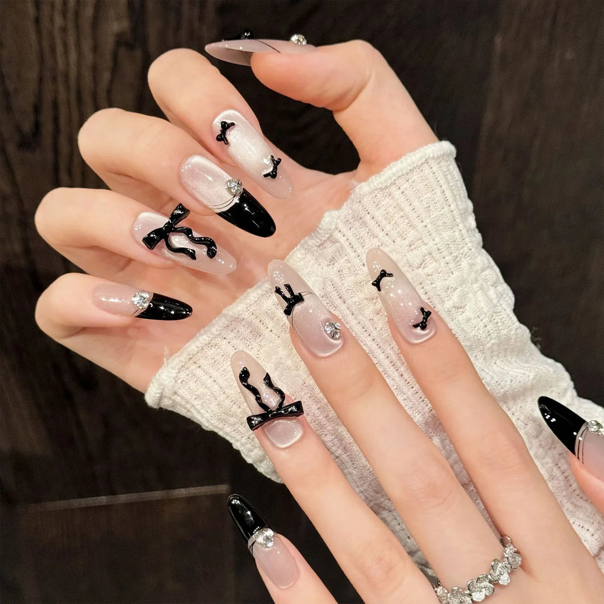 10pcs Pink Cat's Eye Press On Nails – Long Almond False Tips