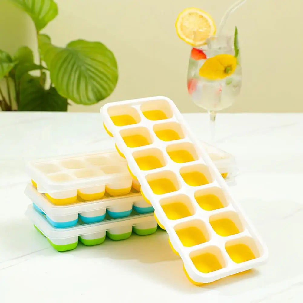 Silicone Ice Cube Tray with Lid – 14-Cube Stackable Mold