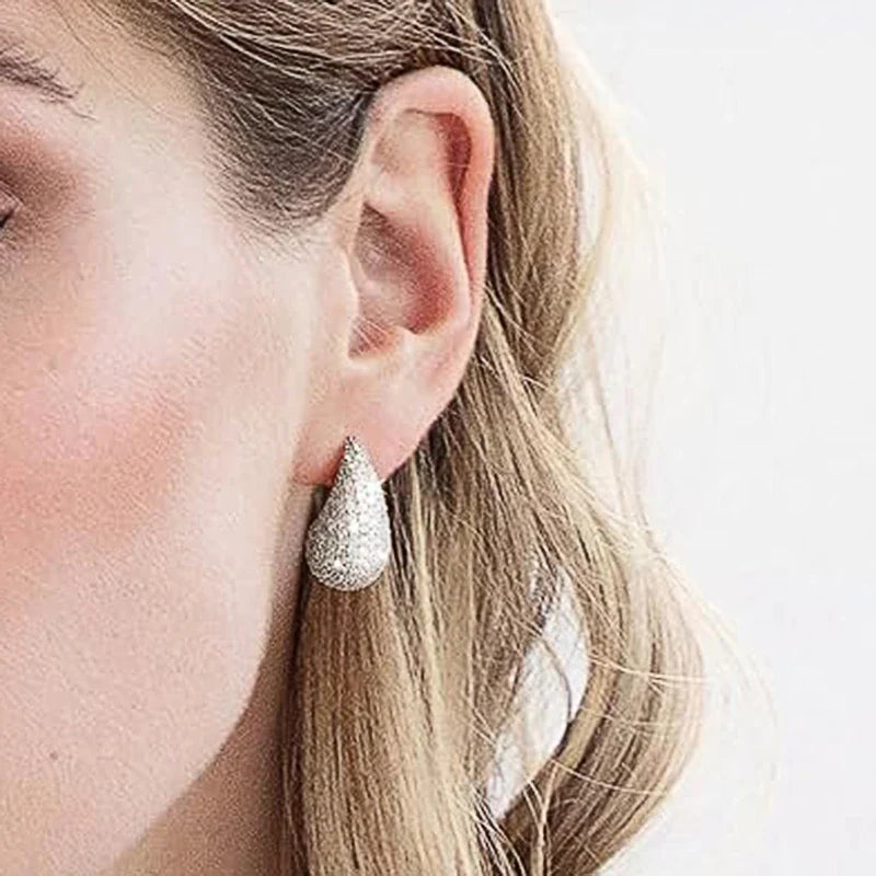 Huitan Waterdrop CZ Drop Earrings | Silver & Gold Women's Fashion